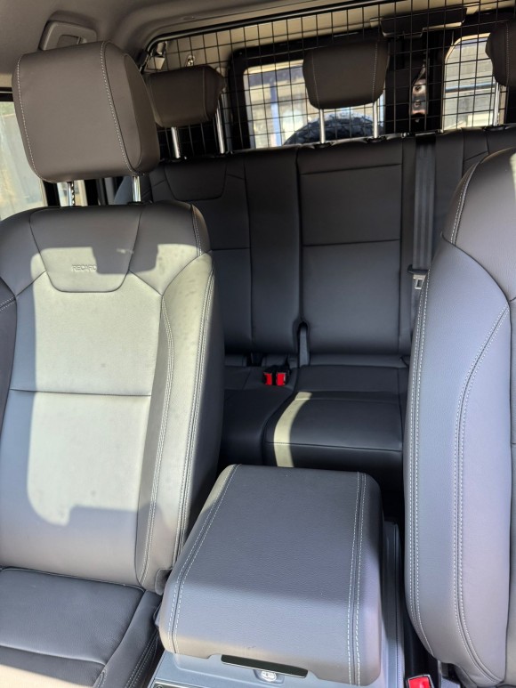 INEOS GRENADIER GRENADIER 3.0L 6 Cylindres Essence BVA